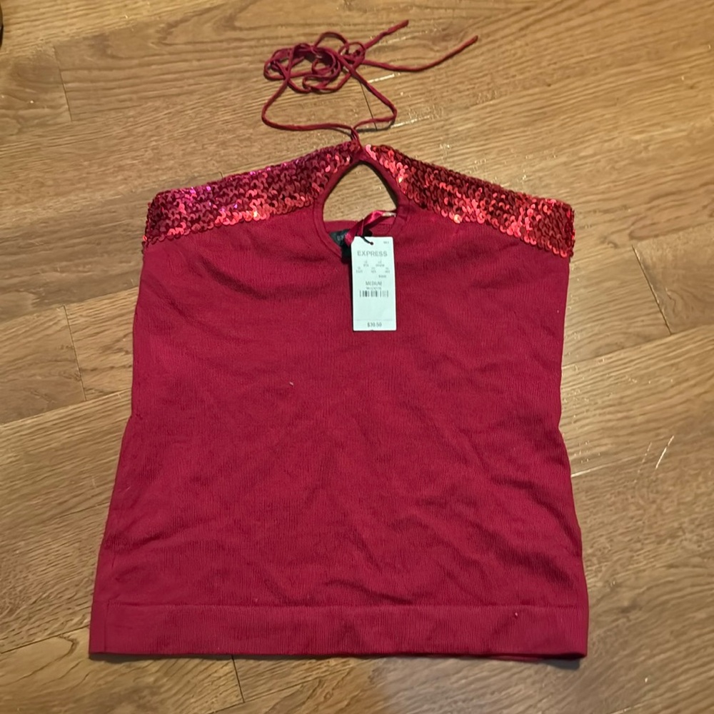 NWT Express medium top. Halter style with tie around neck and cutout accent.